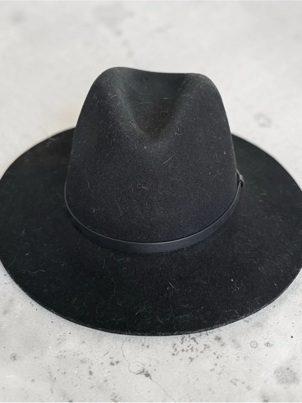 Banana Republic Black Wool Felt Fedora Hat L/XL Wide Brim never worn.